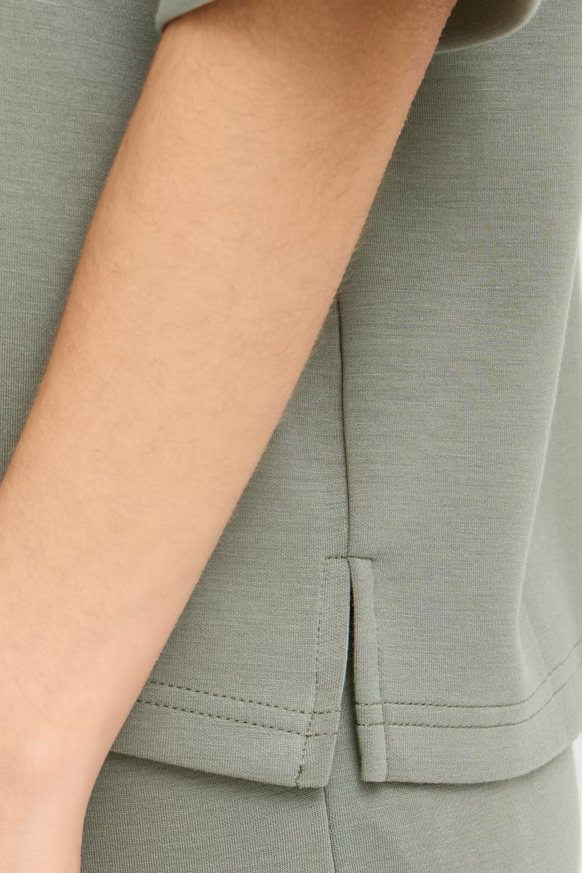 Women's Aurora Summer Tee/Sweatshirt in Agave Green by Fransa