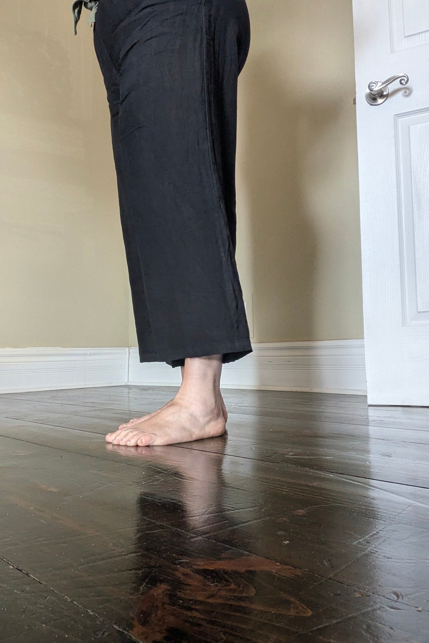 Women's Cropped Linen Pant in Black by Pistache Apparel R 1469