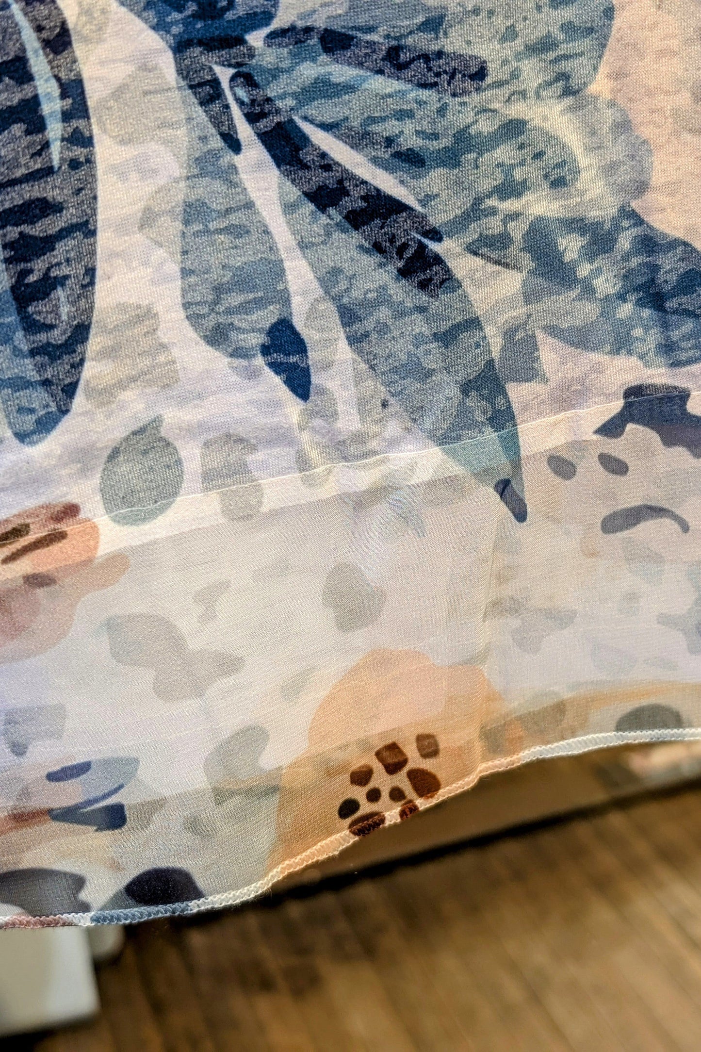 Sparkle Floral Mix 3/4 Sleeve V-Neck Top