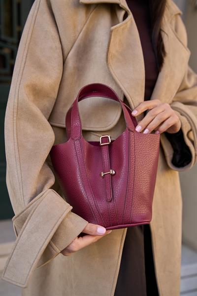 Vegan Basket Bag With Lock Accessory Claret Red