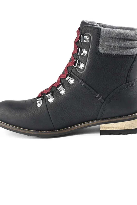 Women’s Surrey II Boots in Black by Kodiak