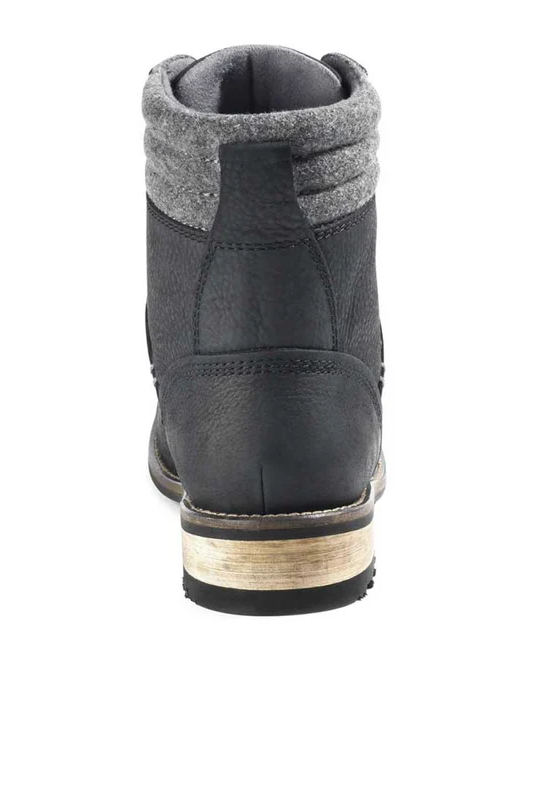 Women’s Surrey II Boots in Black by Kodiak