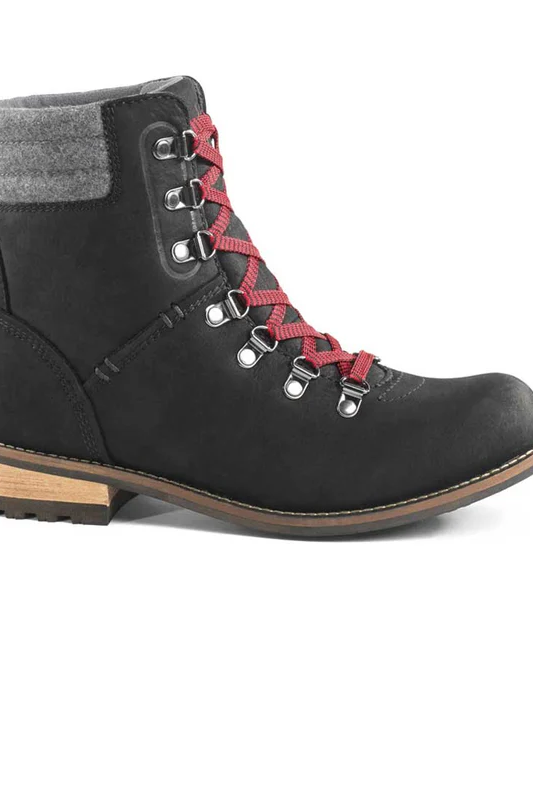 Women’s Surrey II Boots in Black by Kodiak