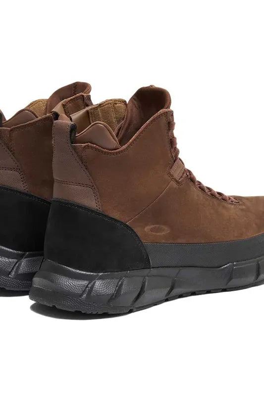 Unisex Coyote Mid Zip Boot in Brown/ Black by Oakley ***please check description for sizing***