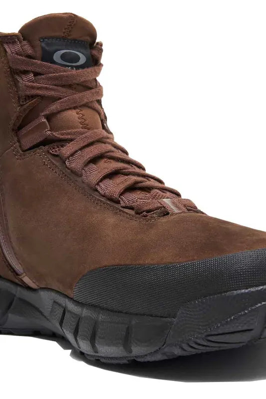 Unisex Coyote Mid Zip Boot in Brown/ Black by Oakley ***please check description for sizing***