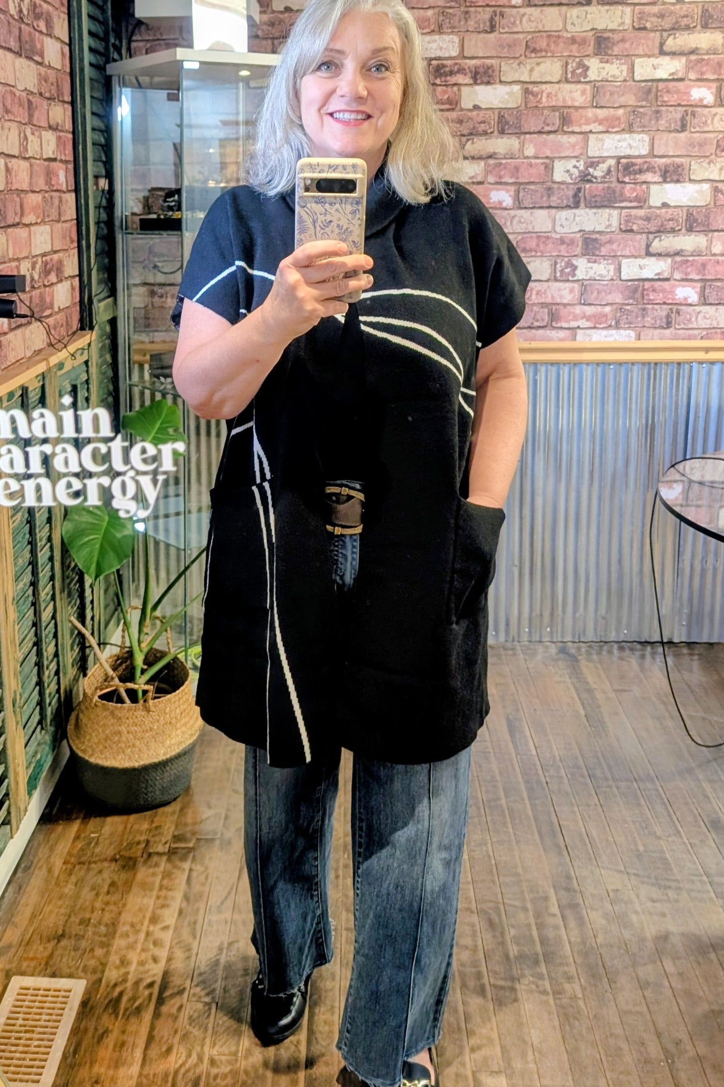 Women’s Cap Sleeve Knit Vest  – Black & White Abstract Lines by Dolcezza